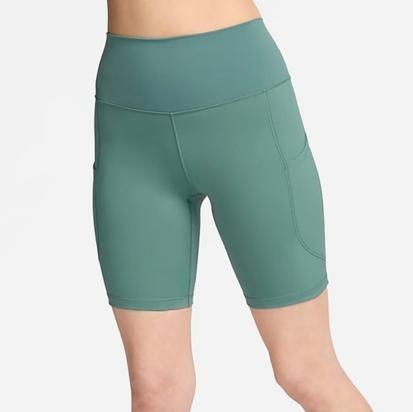 Nike One High Waisted‎ Green Shorts Size XS NWT - Picture 1 of 8